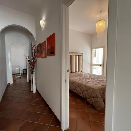 Acquamarina Baia Villa