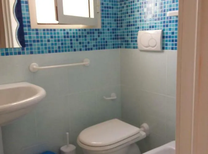 Acquamarina Baia Villa *